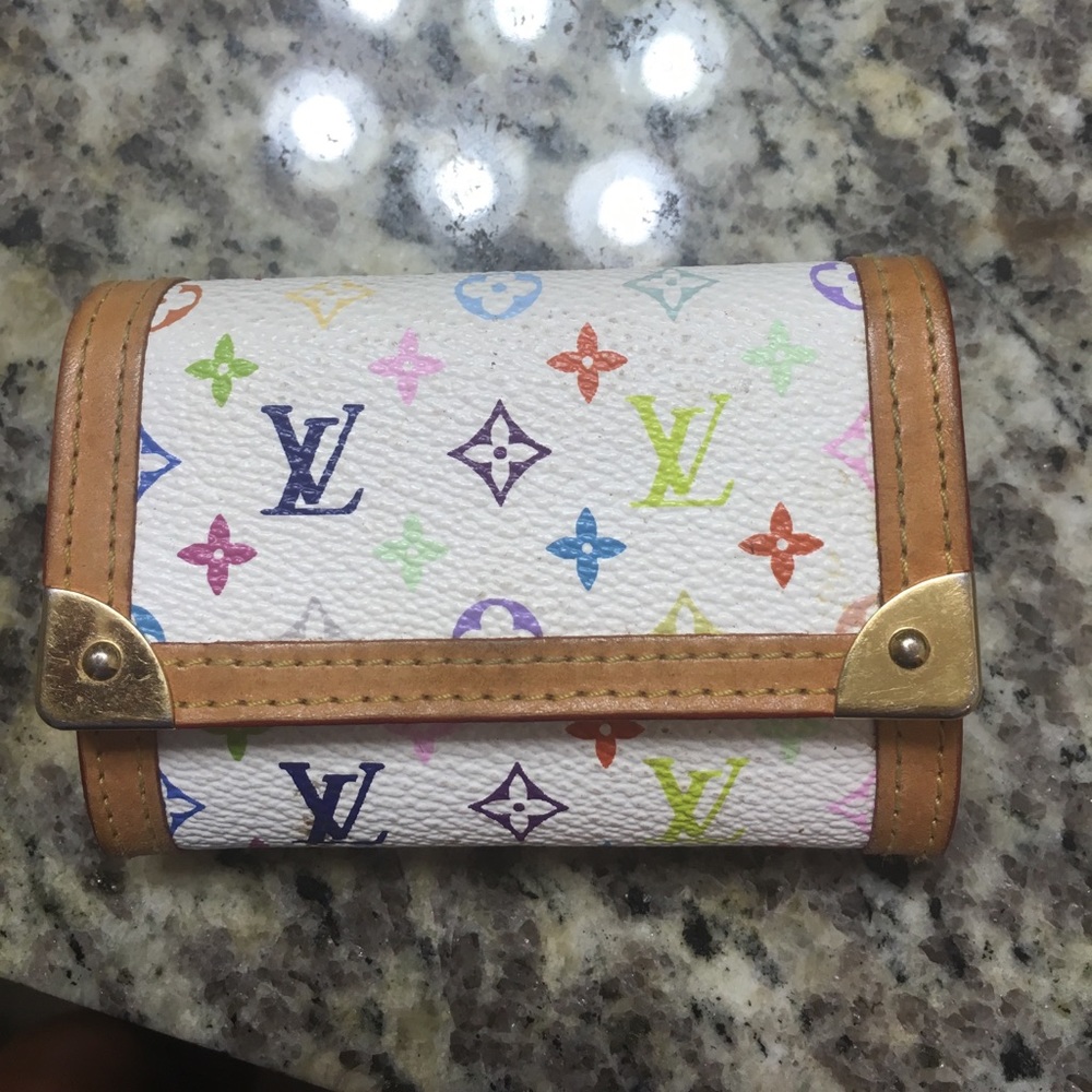 Louis Vuitton change purse